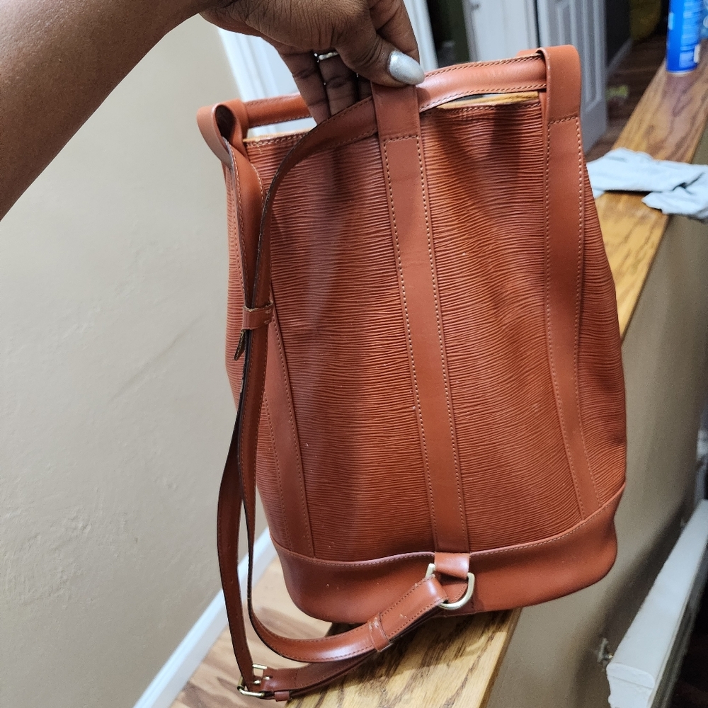 lv backpack - Picture 3 of 7